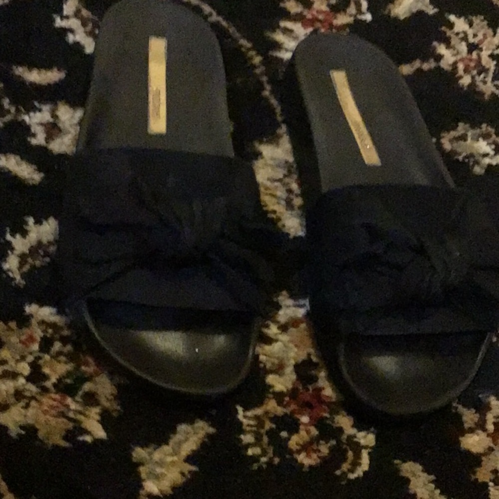 Women’s slides